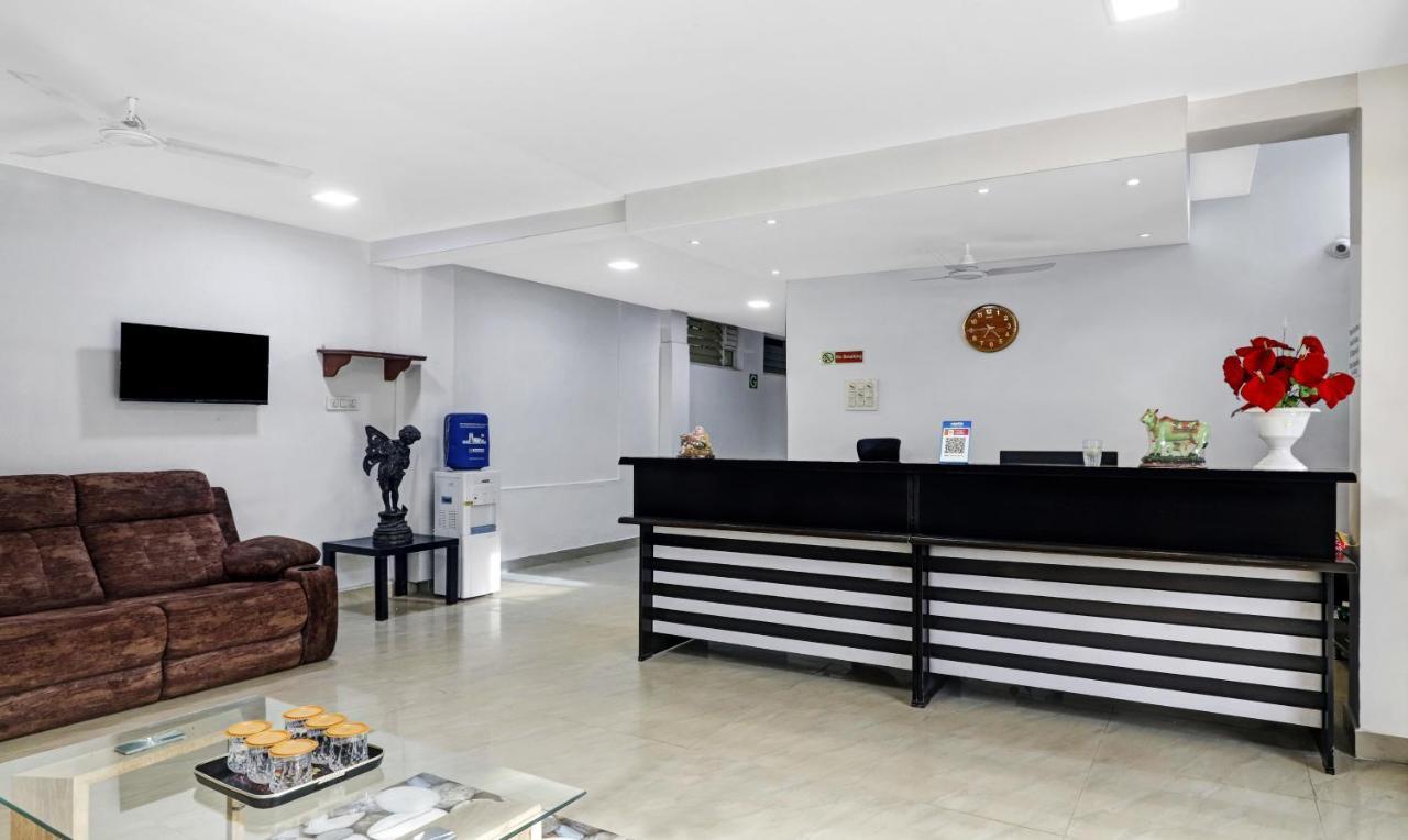 Itsy By Treebo - Lg Grand Inn Hyderabad Exterior foto